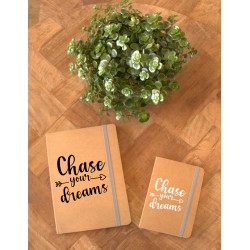 Notitieboekje: Chase your dreams